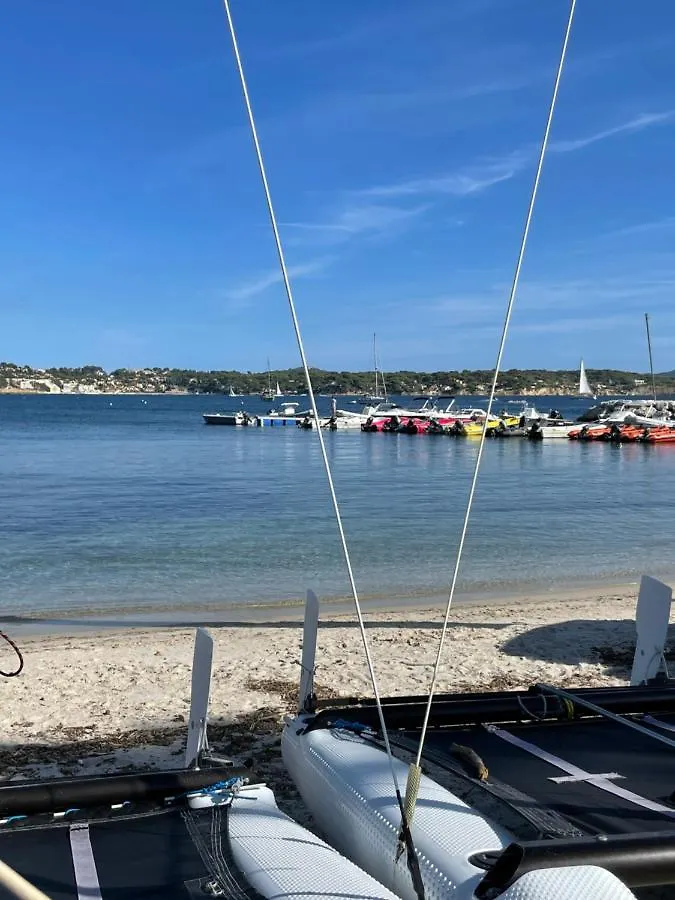 Charmant appartement T2 au cœur de Bandol France